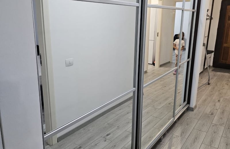 Vermietung einer komfortablen 3-Zimmer-Wohnung mit separater Küche, 70 m², Tomis 3, Constanța, Rumänien